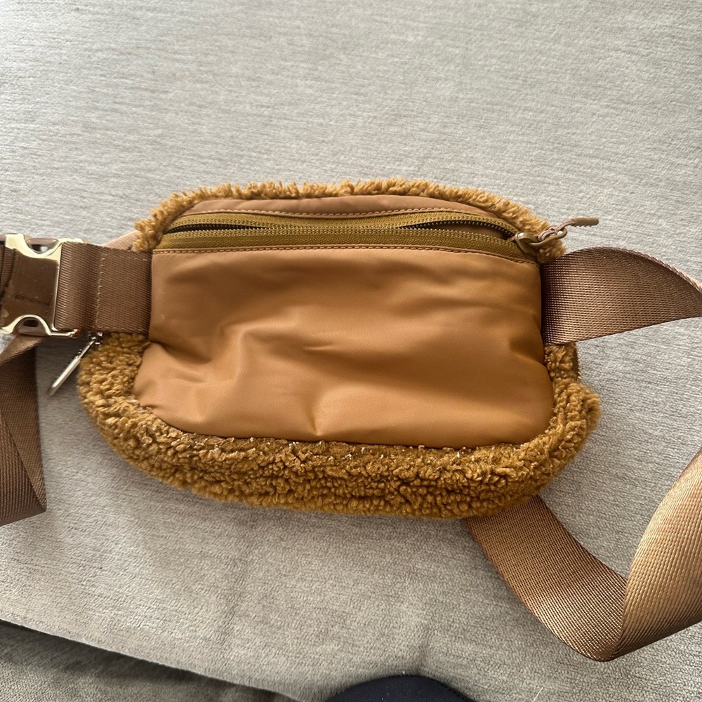 Everywhere belt bag - Picture 3 of 4